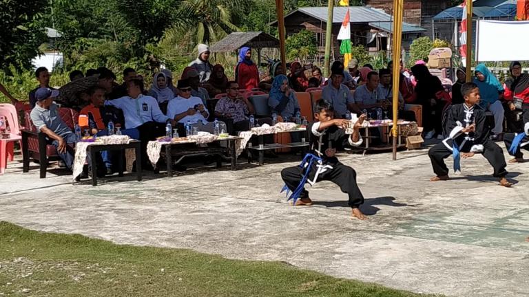 Dengan Penantian Panjang, Akhirnya Rangsang Barat Dapat Menikmati  Listrik 18 Jam